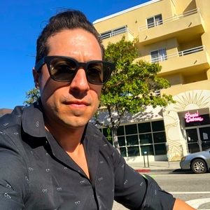 Meet your Posher, Ross